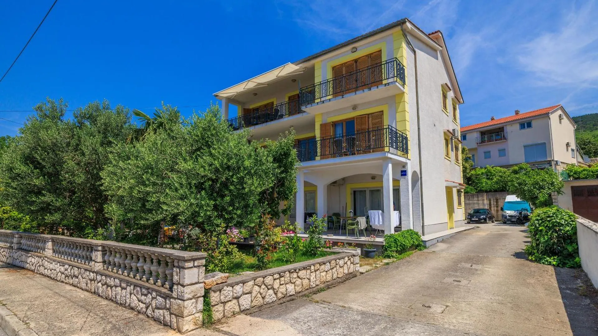 Apartments Dijana Crikvenica