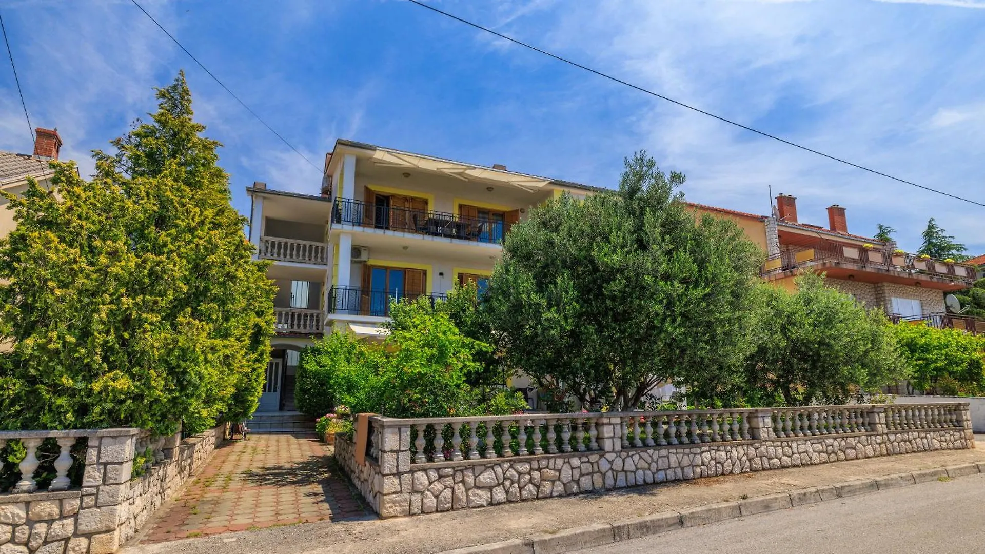 Apartments Dijana Crikvenica