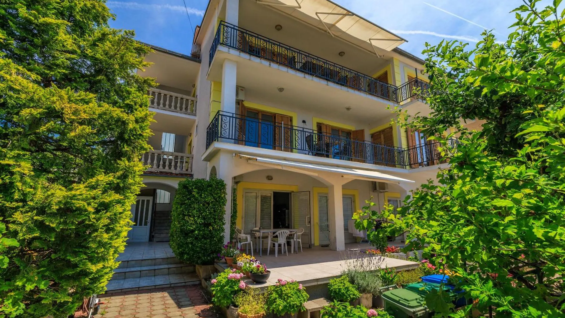 Apartments Dijana Crikvenica